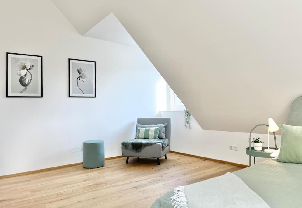 Orestaliving - Penthouse In 1020 ウィーン エクステリア 写真
